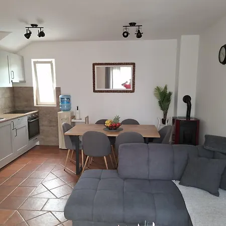 Kuca Za Odmor Agnes Villa Županje